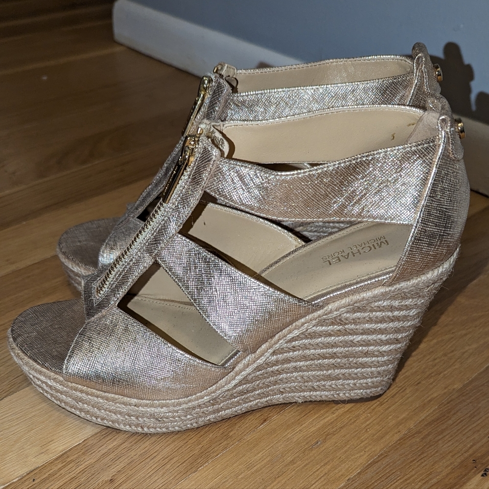 Michael Kors Danita Heel - Picture 3 of 6